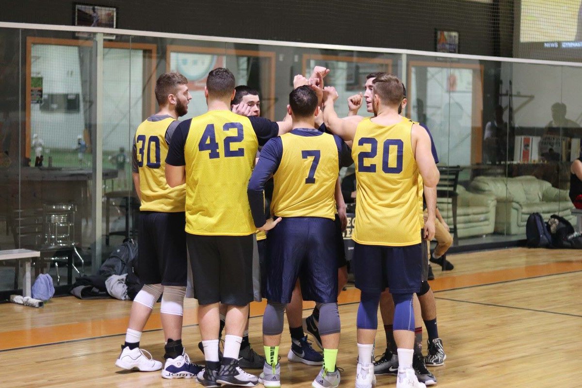 FlintTropics203's tweet photo. The Flint Tropics season has come to an unfortunate end after a tough loss tonight.. as always, #TheTrop sends out all their love to the city of Flint and all Tropic fans! #ELE #ForFlint #FlintVsEverybody #LetsGetTropical🌴 https://t.co/LjXPMpnOwD