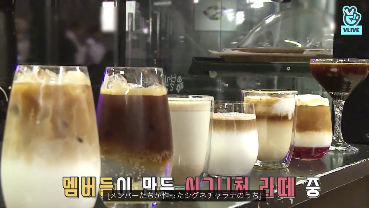 bts_love_ko's tweet photo. みんなのすごく飲んでみたい！

ジンニムとテテとグクのちょー気になる😳💕

皆さんは誰のが飲みたいかな？

#防弾少年団好きな人と繋がりたい #BTS https://t.co/sZCwLCNpWm
