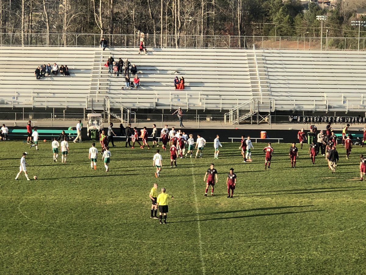 Easley JV take out Westside 3 - 0. Varsity up next. <a href="/Easley_High/">Easley High School</a> <a href="/EasleyHSSports/">Gill Payne</a> <a href="/EHS_GamedayLIVE/">EHS_Gameday</a>