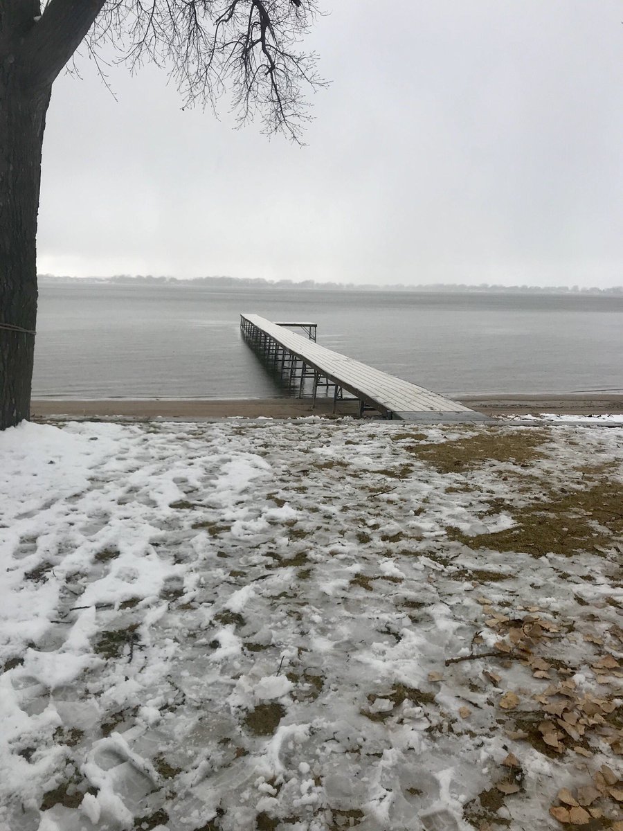 66peterson's tweet photo. Besides the snow on the ground and it raining it was a beautiful evening to put the dock in #firstdayofspring #jlake https://t.co/W2qHlLLV9E