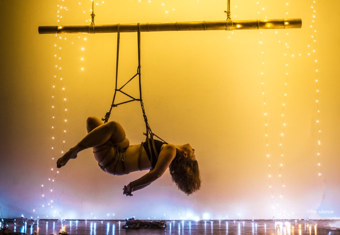 Ooh I wanna play! Me 2011, and me now. https://t.co/9C2SPwhU1A<a href="/tag/notbored"class="tags"><span>#notbored</span></a><a href="/tag/yesastripper"class="tags"><span>#yesastripper</span></a><a href="/tag/comethrowmoneyatme"class="tags"><span>#comethrowmoneyatme</span></a>