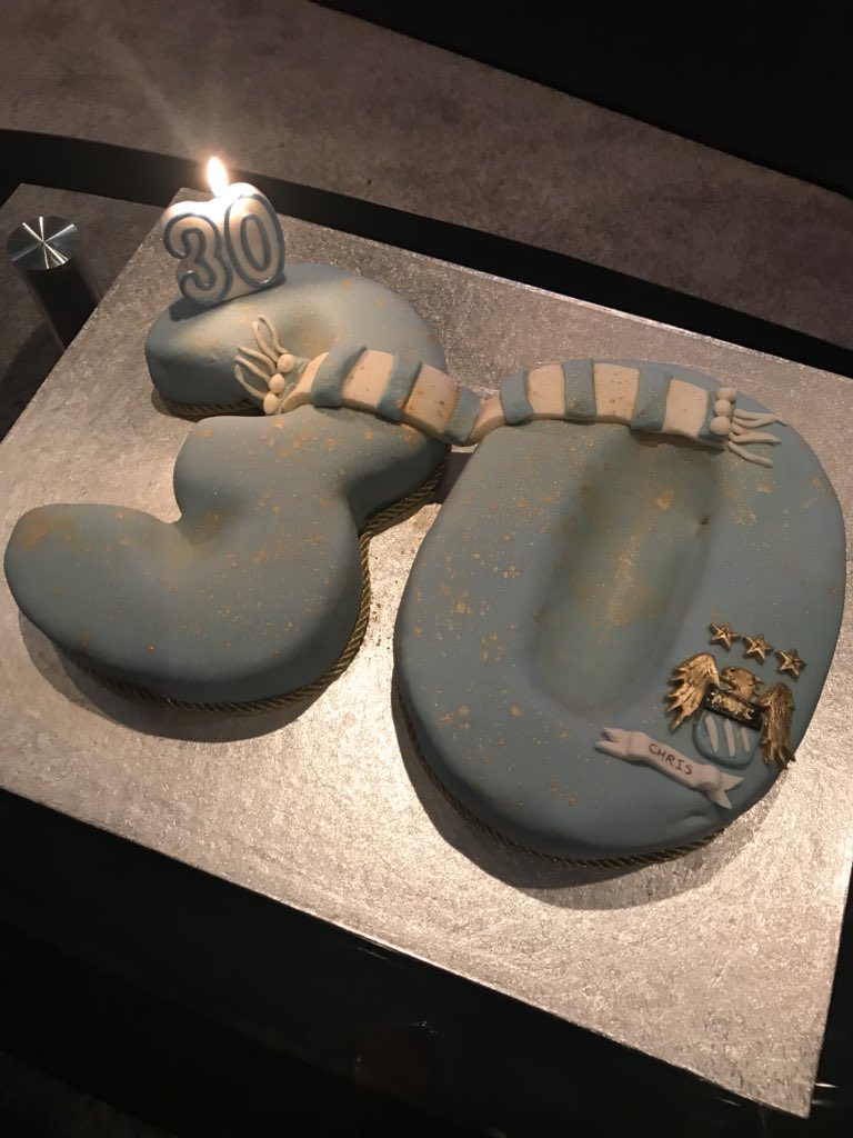 Chris Perceval (@perceval_chris) on Twitter photo Best birthday cake EVER!!
Thank you babe <a href="/lucyyyyG/">Lucy Gascoyne</a>
<a href="/ManCity/">Manchester City</a> you should be proud of this one!
#MCFC Best birthday cake EVER!!
Thank you babe <a href="/lucyyyyG/">Lucy Gascoyne</a>
<a href="/ManCity/">Manchester City</a> you should be proud of this one!
#MCFC
