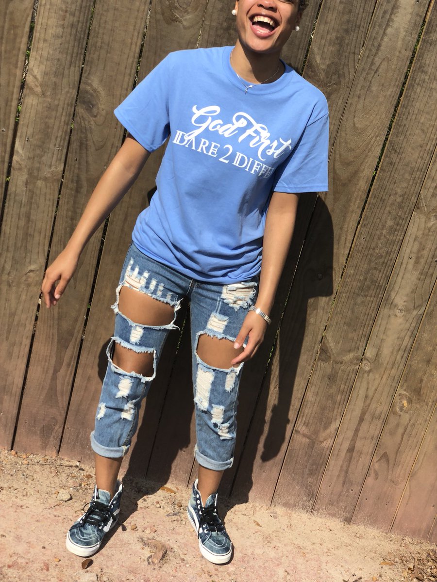 Toribeee_'s tweet photo. Put God first and watch how many doors will open for you #Dare2Differ 😇💕🙏🏽 https://t.co/97UKgZkEFP
