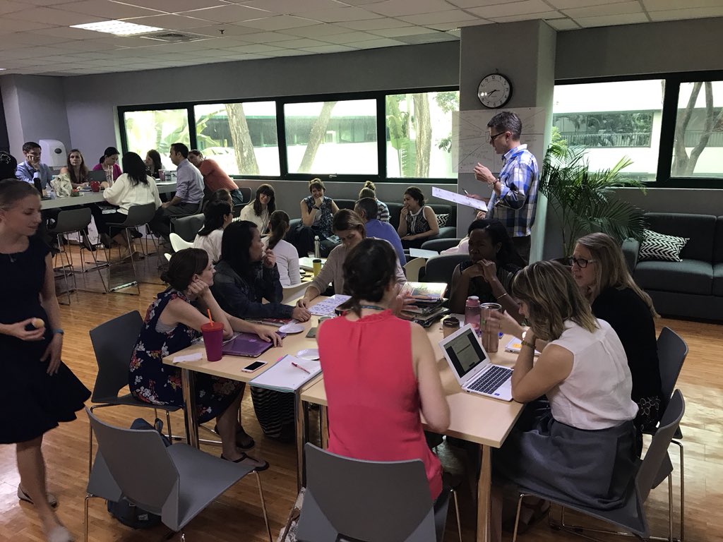 LearningCoISM's tweet image. ISM ES teachers practicing the NGSS Science Practices with Paul Andersen. @LearningES @paulandersen