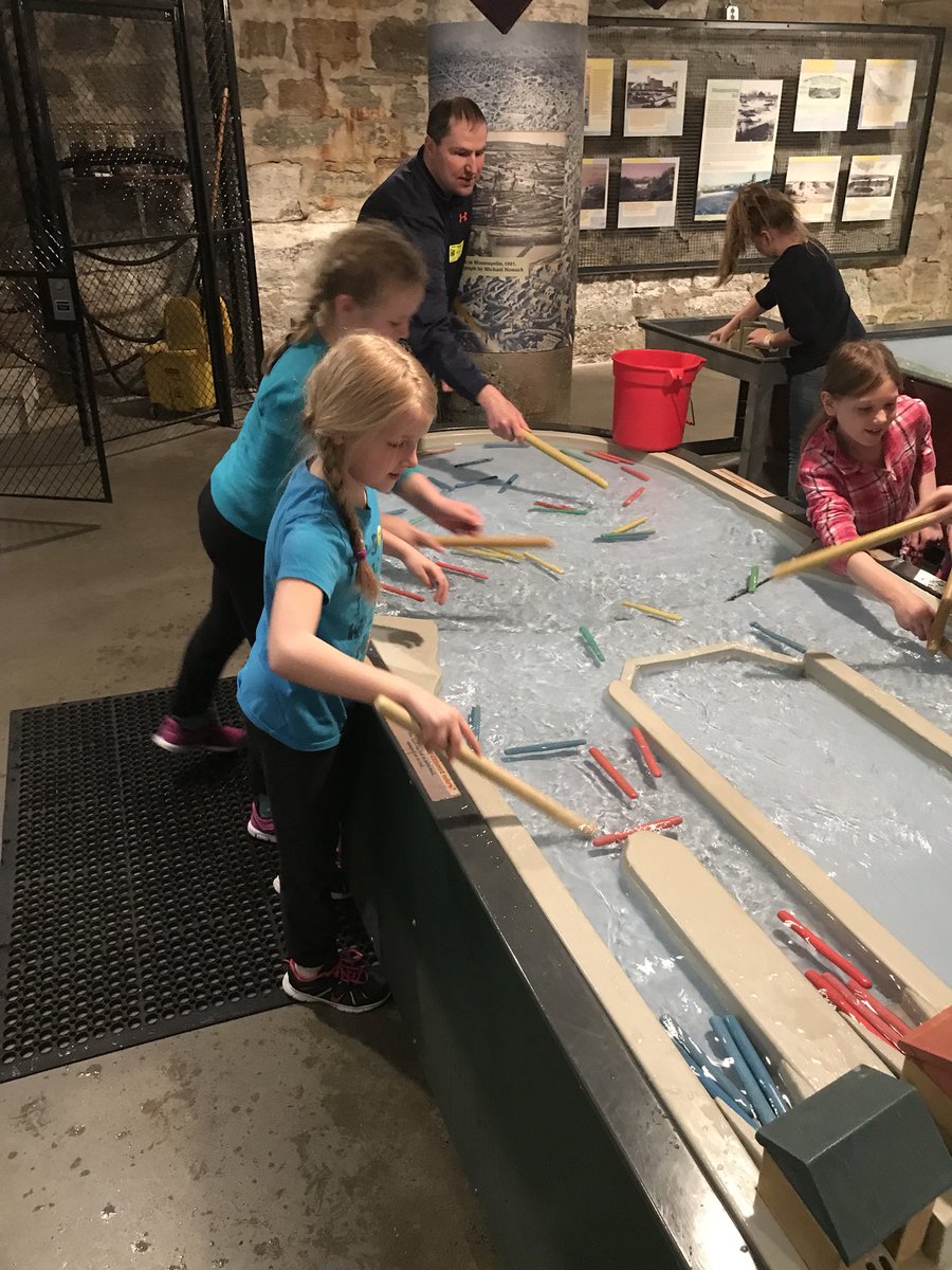 MrJs4thGrade's tweet photo. 4D had a fantastic day at the @MillCityMuseum learning all about the impact of the mill on Minneapolis and the importance of the Mississippi River! #HandsOnLearning https://t.co/f7CUN5pGjP