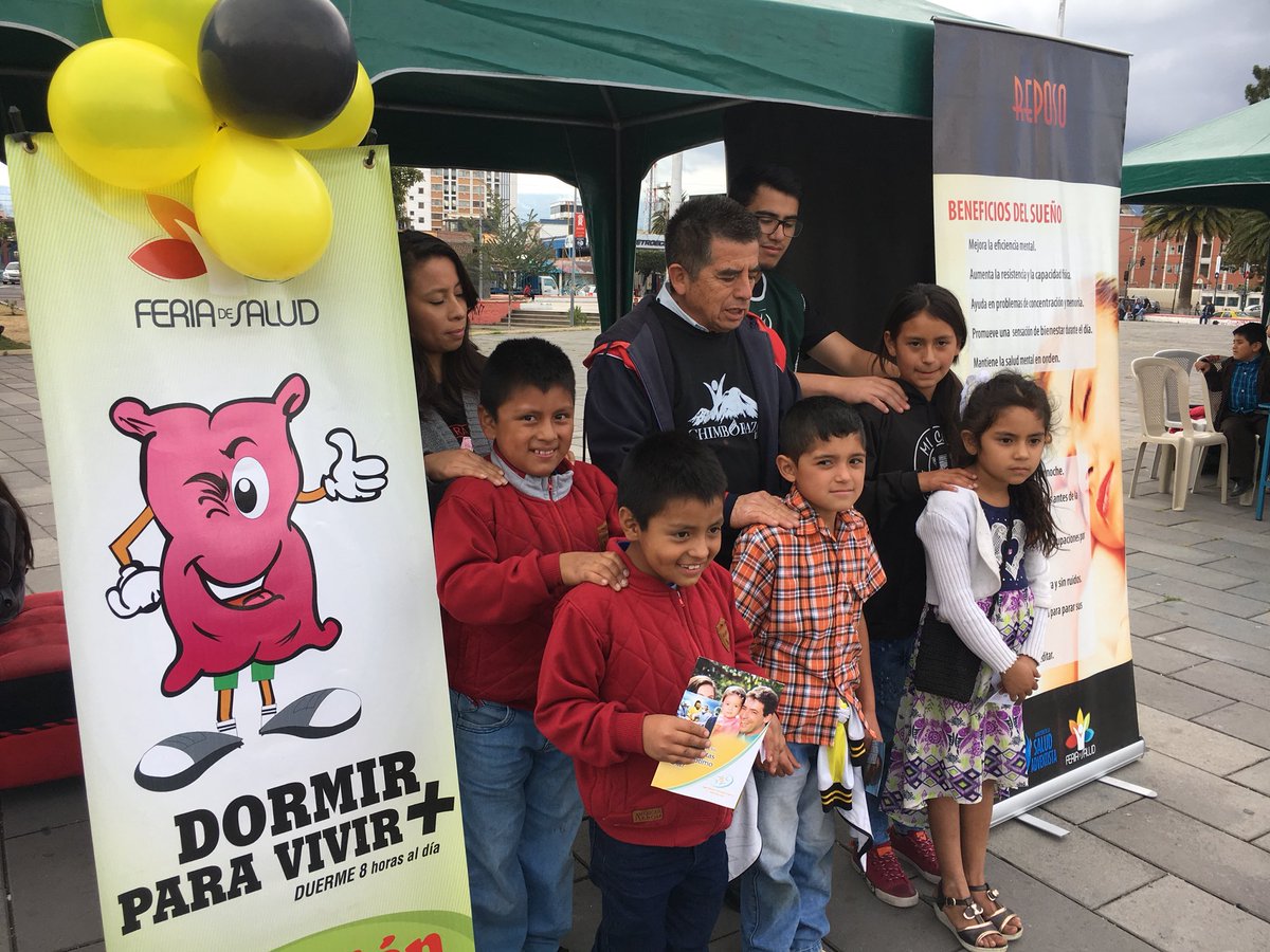 JaviPilco7's tweet photo. Un día especial para mi ciudad #Riobamba en el #GYD2018 más de 600 personas atendidas, 70 pintas de sangre, 500 libros entregados. Día del Joven Adventista. #Chimborazeando https://t.co/vPtQvnTSKX