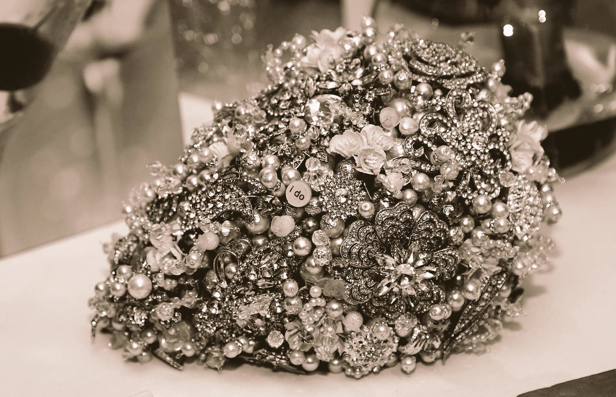 helenjy's tweet photo. Got to be one of the most amazing wedding bouquets I’ve ever photographed #ido https://t.co/dANRUc3v7K