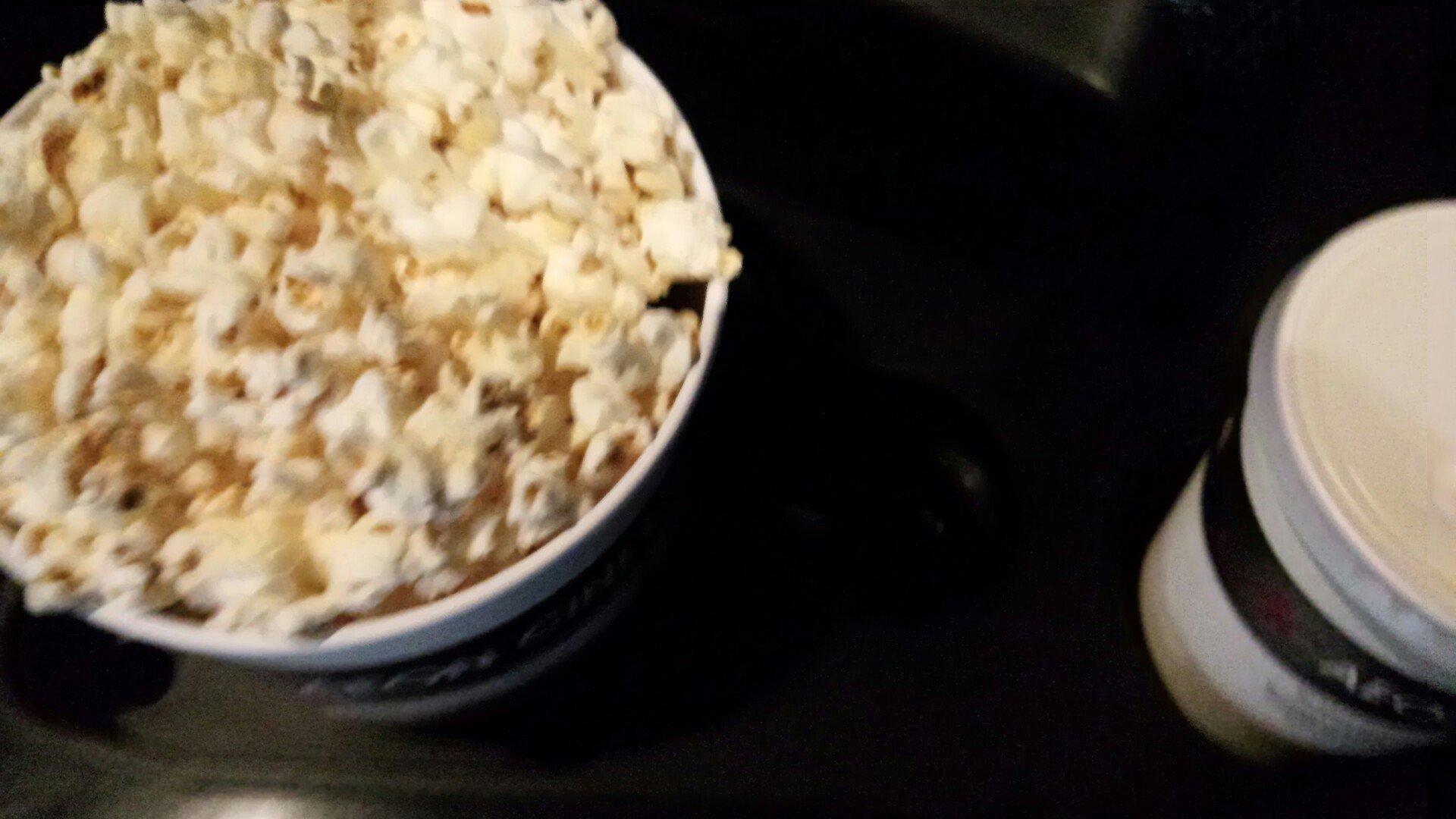 تويتر Kinokuni きのくに على تويتر イオンシネマのポップコーンsサイズの量が多すぎ 塩もよいが バターしょうゆ味がイイね T Co K8vsdhheoa تويتر Kinokuni きのくに على تويتر イオンシネマのポップコーンsサイズの量が多すぎ 塩もよいが バターしょうゆ味がイイね T Co K8vsdhheoa