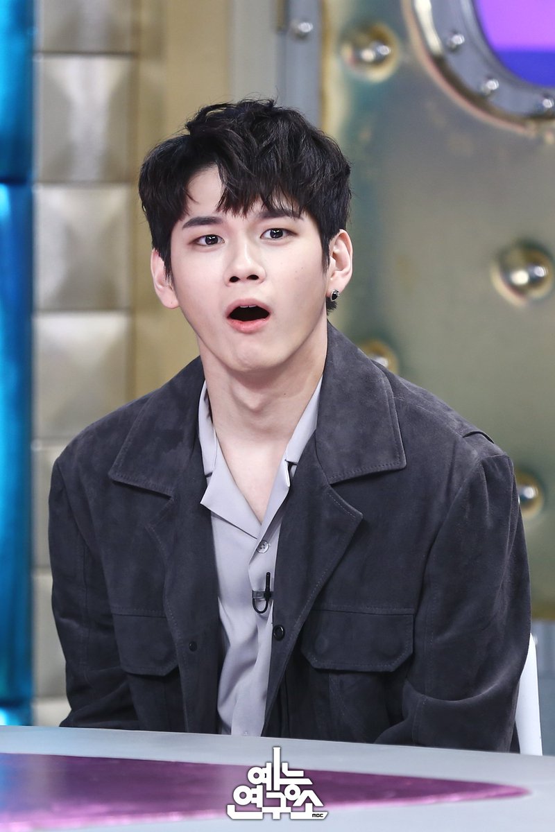 MBC_entertain's tweet image. 라스에 나오고 싶다고 말한 옹깅이
옹원성취❗귀엽고 멋지고 다 해❗
#라디오스타 오늘 밤 11시 10분
#옹성우 #워너원 @WannaOne_twt