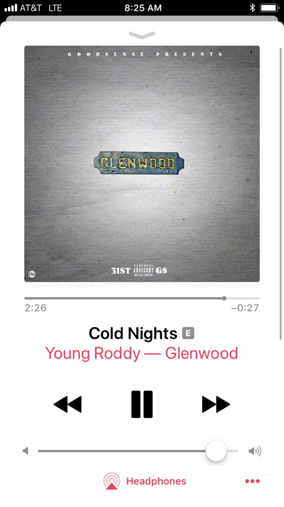 odogg333's tweet photo. “...used to sleep in a hoody on a cold night...” #Life #WhatThatIs #GoodSense @young_roddy 🔥🎧🌴💨 #Glenwood https://t.co/nUwIvHOFtw
