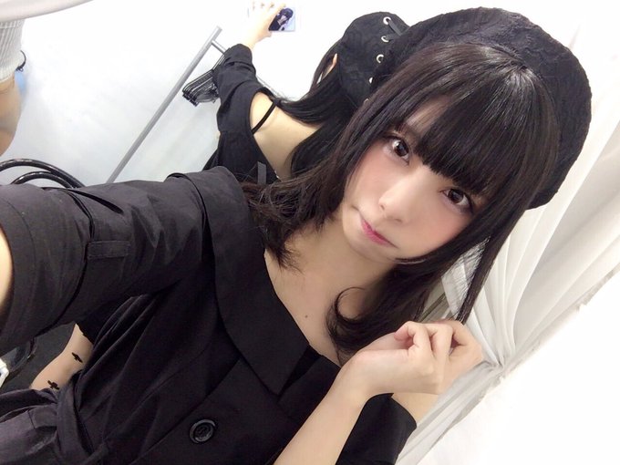 Twitterのコスプレ画像15