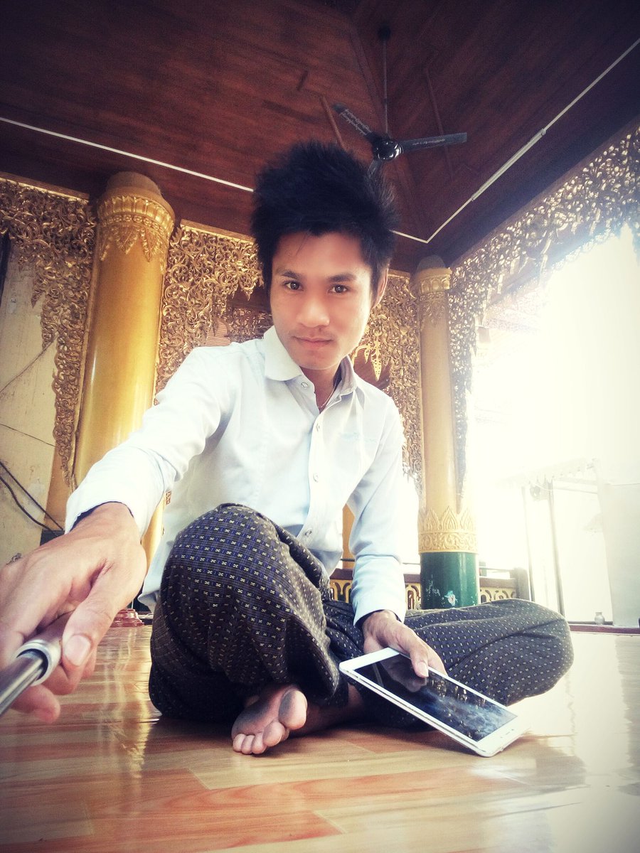 PyaeShinMin1's tweet image. ကီြး ခ်စ္တယ္ဗ်ာ