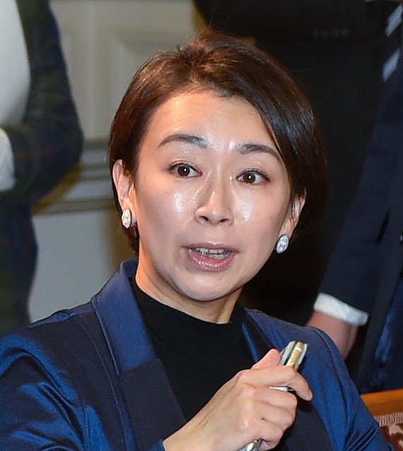 山尾志桜里 禁断愛 倉持弁護士が元妻に送った冷酷文書 Sakamobi Com