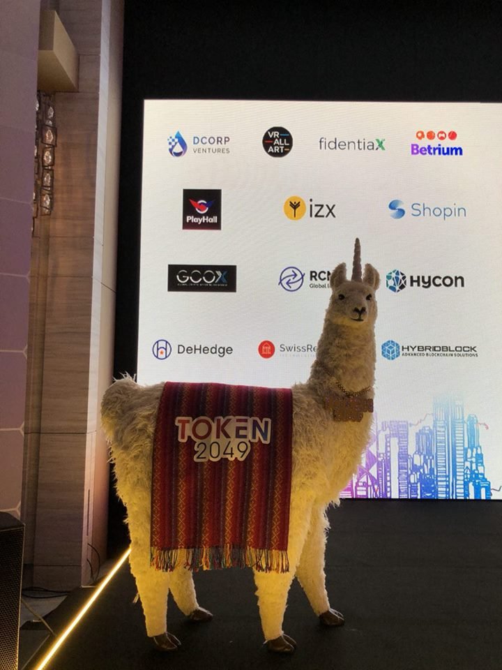 De_Hedge's tweet image. A new breed of unicorns at @TOKEN2049 in Hong Kong where @De_Hedge presents its revolutionary concept of risk-hedging for crypto investments.
Repayment to investors is guaranteed by smart-contracts and unique scoring system filters out unreliable ICOs in DeHedge portfolio.