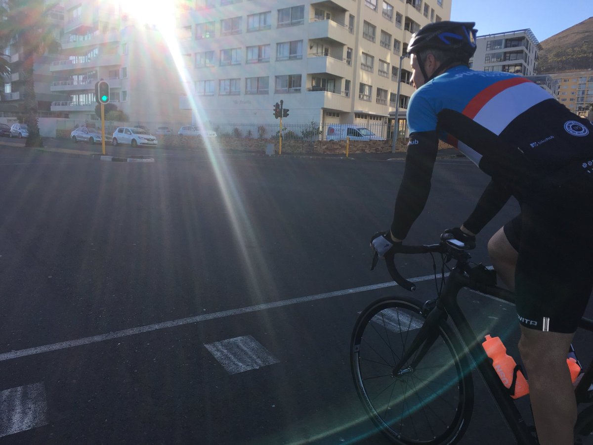 TeamPureSavage's tweet photo. Coffee ride this morning, stunning weather for a public holiday!! #bootycall #puresavage #coffeeride #roadies https://t.co/YUKg1viBFl