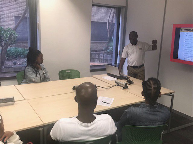 #CampusTeamTraining with our new team from <a href="/YouthManagersSA/">Youth Managers SA</a>. Enactusza teams comprise of leaders that are determined to reach the as winners. #TakeAction #OwnYourFuture #WeAllWin