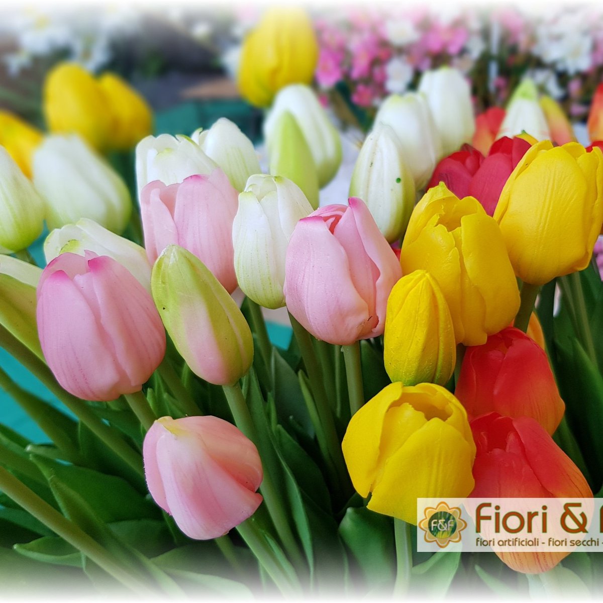 21 marzo, oggi primo giorno di primavera !!! #primavera #fioriandfiori #fiorifinti #fioriartificiali #decorazionifloreali