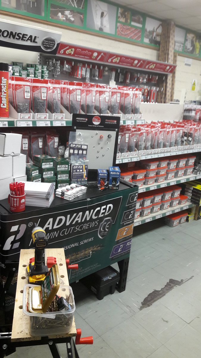 jonesalex7's tweet image. @howarthtimber bury, cancer research trade event now on!! #C2CHALLENGE #ZIPFIX ##MULTIFIXSTELLA with demonstrations and product support, giveaways and prizes!! @mickymerch @obtimco @TIMco_tweets @greggojohn @Josh21Knight @JRDTimco @rance1970