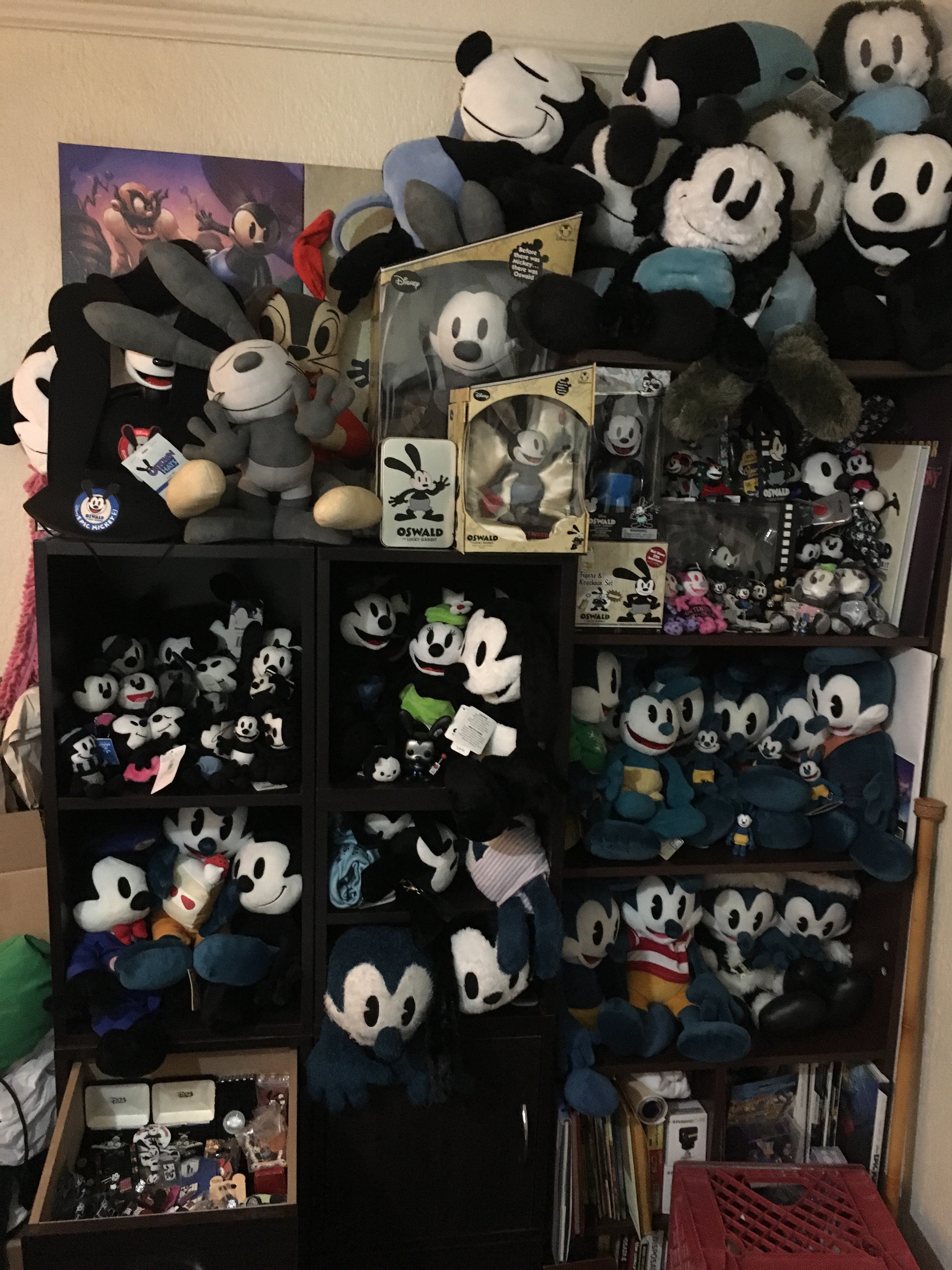 Oswald the lucky rabbit plush top