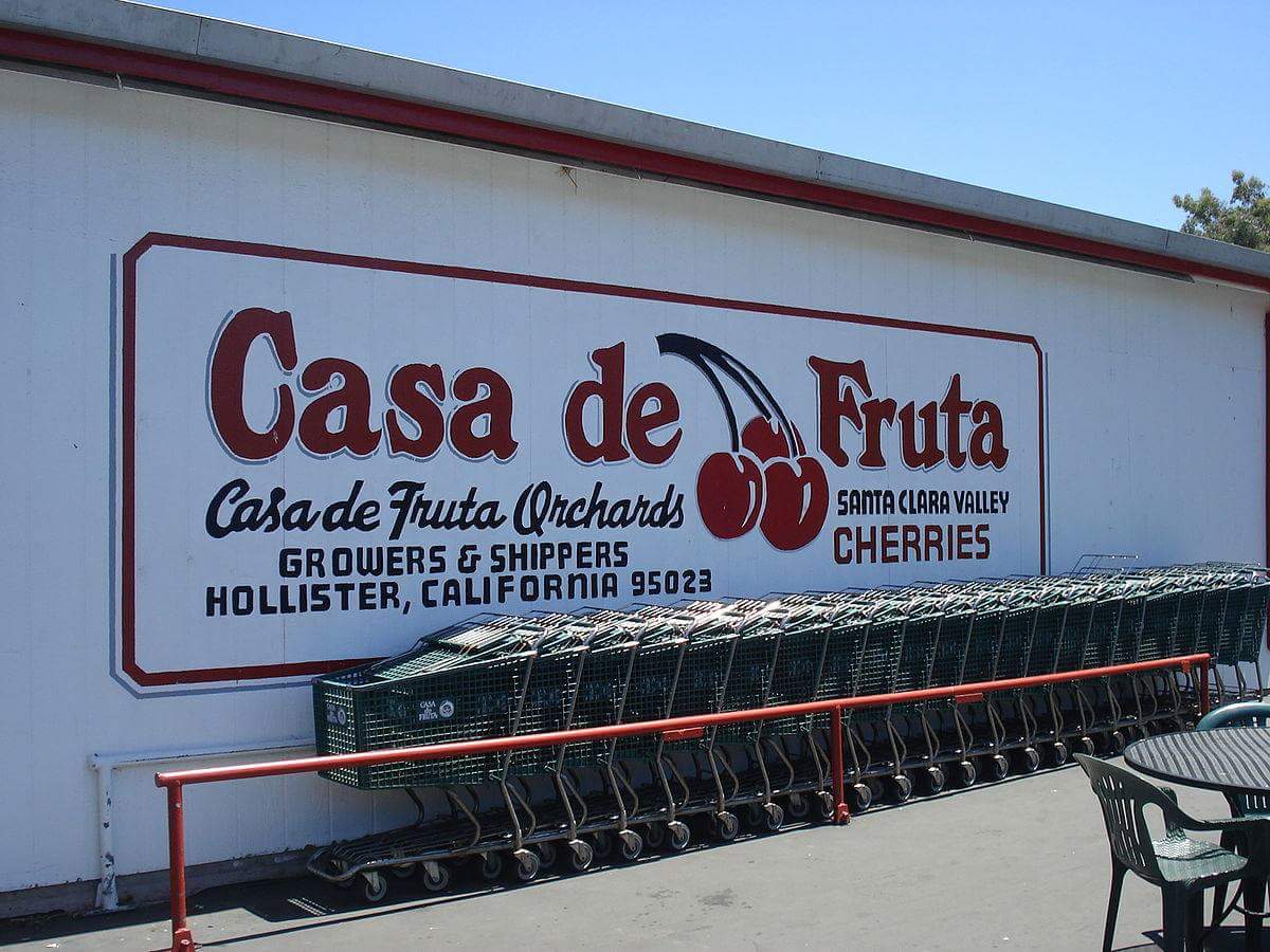 WildGameJerky's tweet photo. You can buy our soon-to-be world famous Buffalo Bob's #WildGameJerky at the one-and-only @casadefruta in #Hollister CA. Read all about it at:
https://t.co/P367jczXle
#Casadefruta #gowild #trysomethingwild #jerky https://t.co/pdaMhiYl1j