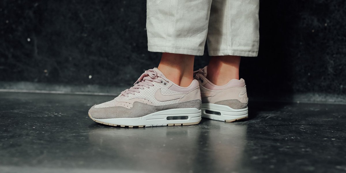 nike air max 1 premium particle beige