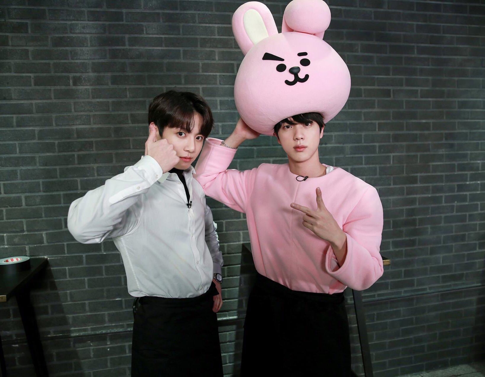 DYylNngV4AM1gO2.jpg:large