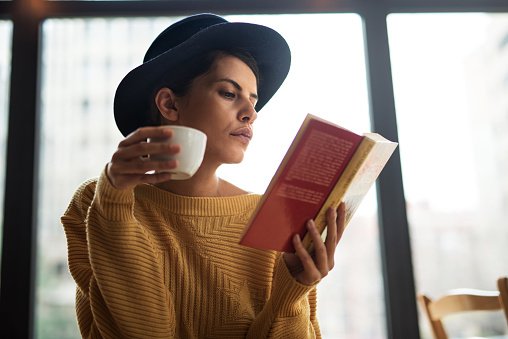 profesortbaker's tweet image. R U Looking For A Beautiful Book To Read? 
#ASMSG #amreading #PDF1 #Lovestory 
Read A GR8 Book Tonight!
╚►buff.ly/2FeYjsP
Read A GR8 Book Today!
Read FREE with #KindleUnlimited