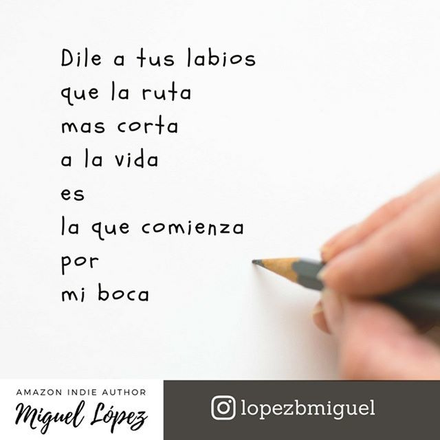 XALAP0's tweet photo. #CosasQueMeHacenSonreír usted;  por ejemplo #ConUnaSonrisaPodria decirle a tus labios  cuál es la ruta más corta a la vida... #TrioDeDos 🐒👸🖑 https://t.co/rQwYSbbMpt
