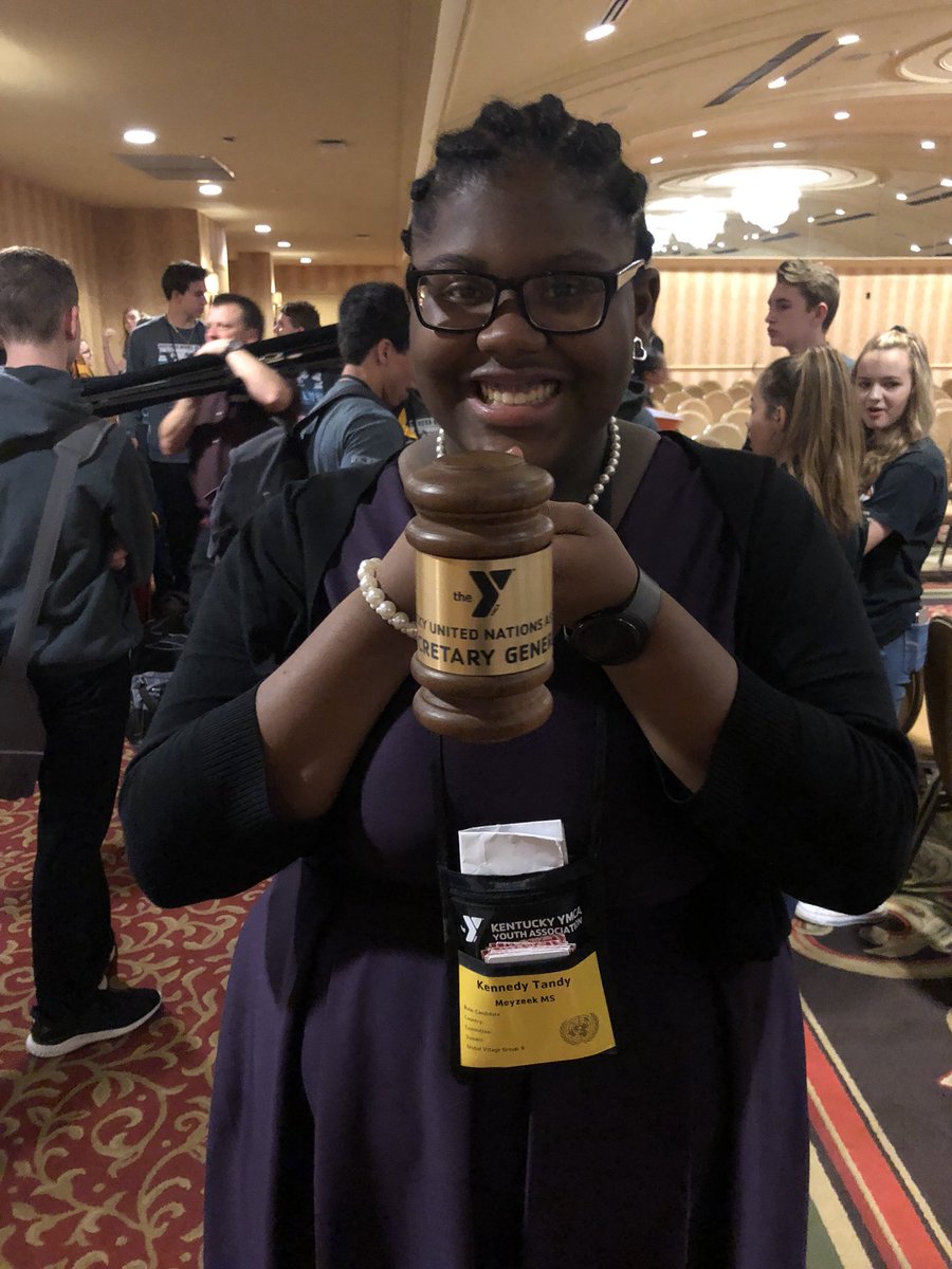 CarolynTandy's tweet photo. Proud family moment- @KYYMCA elected our Kennedy Tandy as their 2019 Secretary-General for KUNA!!! Mr. Yates was also inducted into the Advisor Hall of Fame! Congrats @MeyzeekMiddle #KUNA2018 #Legacy @PrincipalBurba @counselorGoins @David_Tandy @Travboos22 https://t.co/gQkuj8xniP