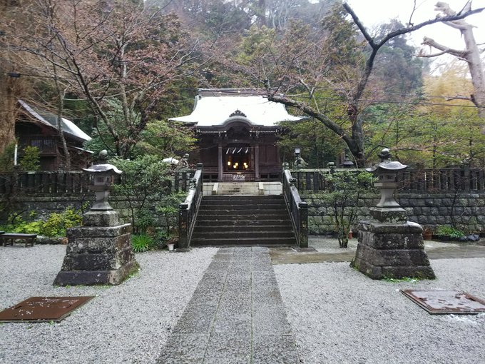 雪の御霊神社♪  ここはハナヤマタや南鎌倉高校女子自転車部でも出てきましたね(*^^*) 