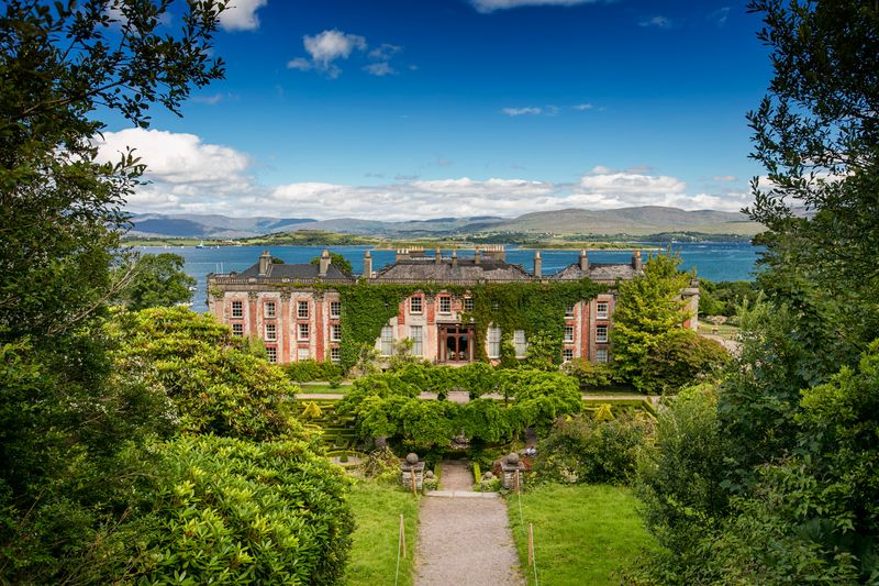 Bantry House and Gardens in all its glory 💚