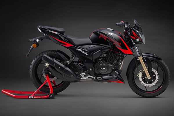 AutoTechUpdates's tweet image. #TVS rolls out the new range of TVS #Apache RTR 200 4V autotechupdates.com/tvs-rolls-new-… … via @AutoTechUpdates #atu @TVSMotor