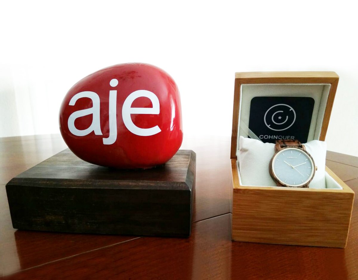 Cohnquer's tweet image. 😁¡Muy contentos tras recibir el premio de @AJE_alm a la mejor Iniciativa Emprendedora 2018! 
¡Muchas gracias a todo los que confiáis cada día en nosotros. #Almeria #emprendimiento