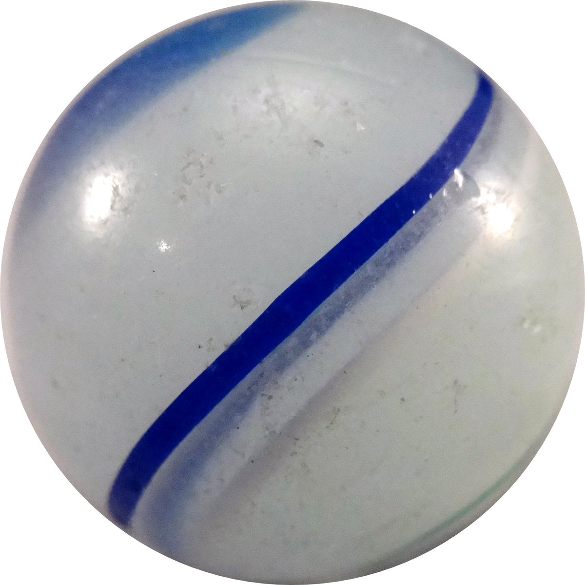 CollectMarbles's tweet image. Banded Opaque. Germany. Circa 1860-1920. 7/8". Estimated value $75-$125, given the damage. #marbleoftheday #marble  #marbles #marblecollecting  @CollectMarbles