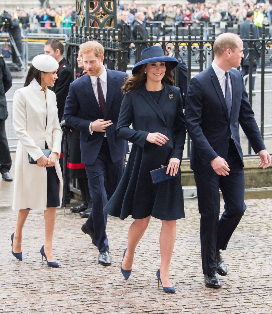 The #FabFour #PrinceWilliam, #DuchessofCambridge, #PrinceHarry, and #MeghanMarkle took part in the #Commonweathday service at #WestminsterAbbey in #London. It is the first time the four of them have taken part in an official event with the #Queen.

Image by: Getty / Samir Hussein