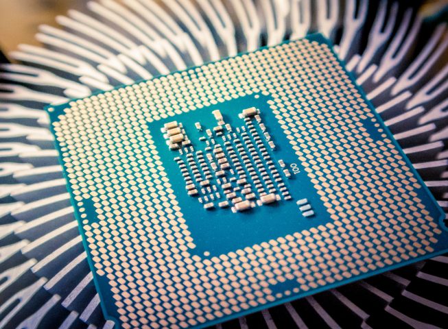 JournalDuGeek's tweet image. Intel annonce l’arrivée de puces mieux protégées des failles Meltdown/Spectre dès cette année bit.ly/2DEKW2t