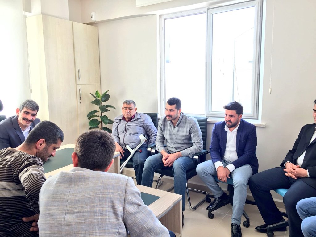 nizipakgenc's tweet photo. Nizip Ak Parti Gençlik Kolları Olarak Nizip Engelsiz Yaşam Merkezini Ziyaret Ettik.Verilen Hizmetler Hakkında Bilgiler Aldık. https://t.co/n5mSJZGR4F
