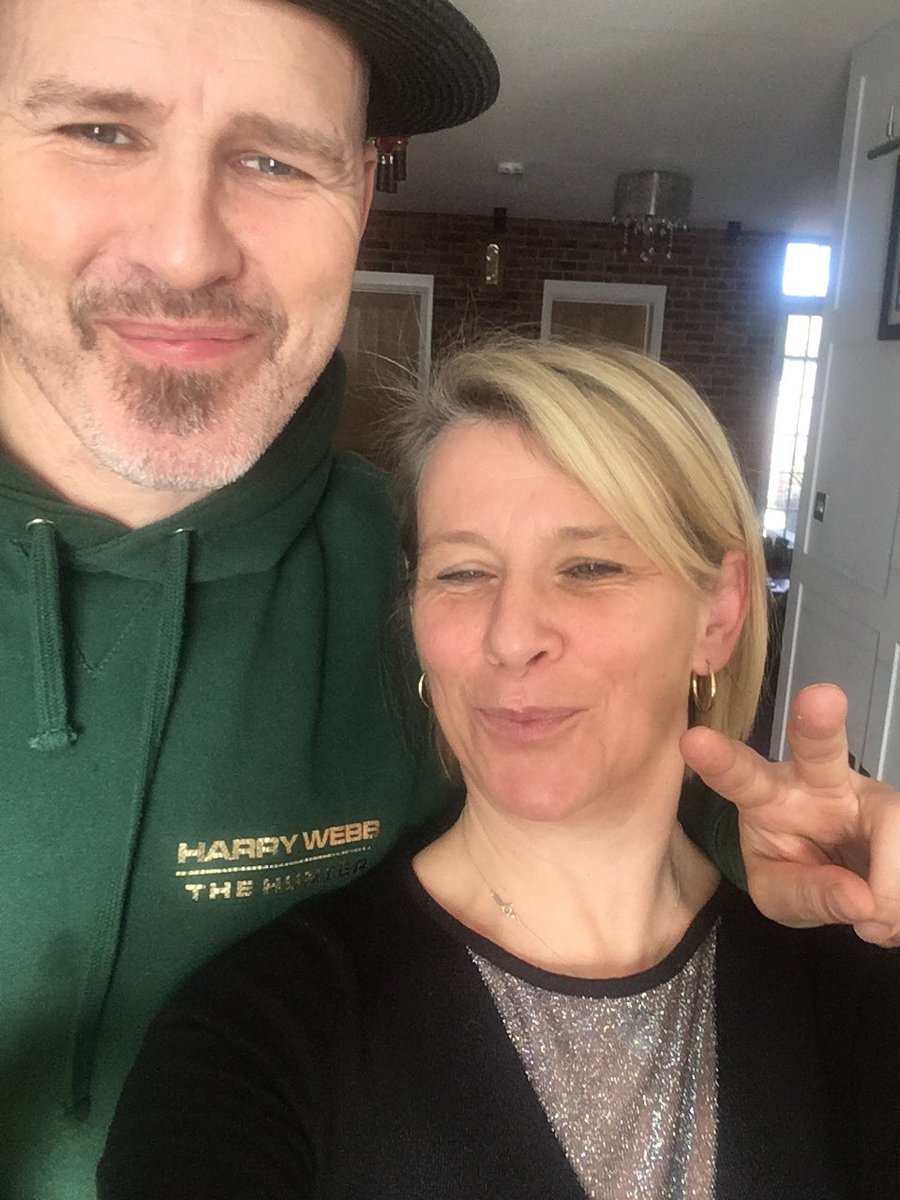 Litl_lady_t's tweet photo. Popped down the gym to see @paddyboxing .....
  🗣FIGHT NEWS @LadyLuckBoxing @HarryWebb08 @RyyanMaartin @TownsendBradley 
boxers out on April 28th York Hall  #SwindonTakeOver 🥊🥊🥊 https://t.co/0ANp3lxCfy