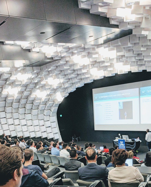 stevevallas's tweet image. Are you ready to pitch? @MAPUniMelb #MAPUnimelb Thanks for the invite @HeathEvans 🦄