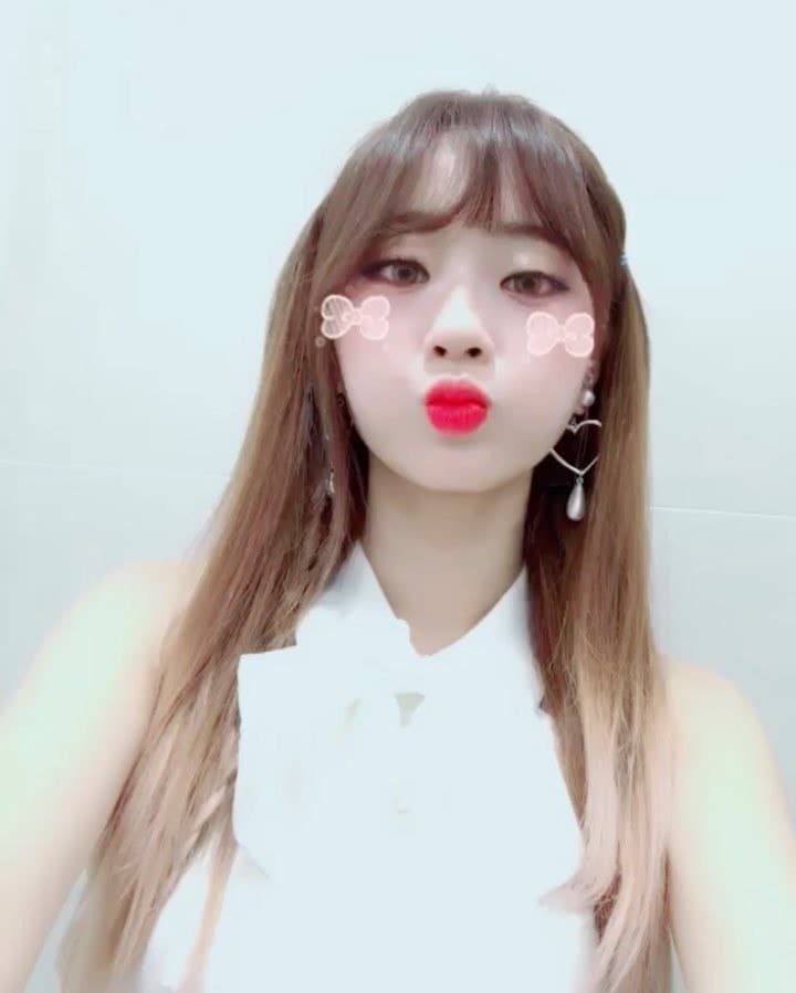 Membuka aplikasi kamera beenamduabelas. Lalu memilih salah satu filter.

" Lah, Naha saya teh ni cantik? Kaya abege. "