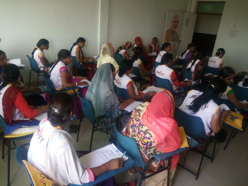 aim_achievers's tweet photo. Assessment at AIMA Gwalior. @MSDESkillIndia @dpradhanbjp @AnantkumarH @PMOIndia Apparel sector skill council https://t.co/nIzoxZ8VRf