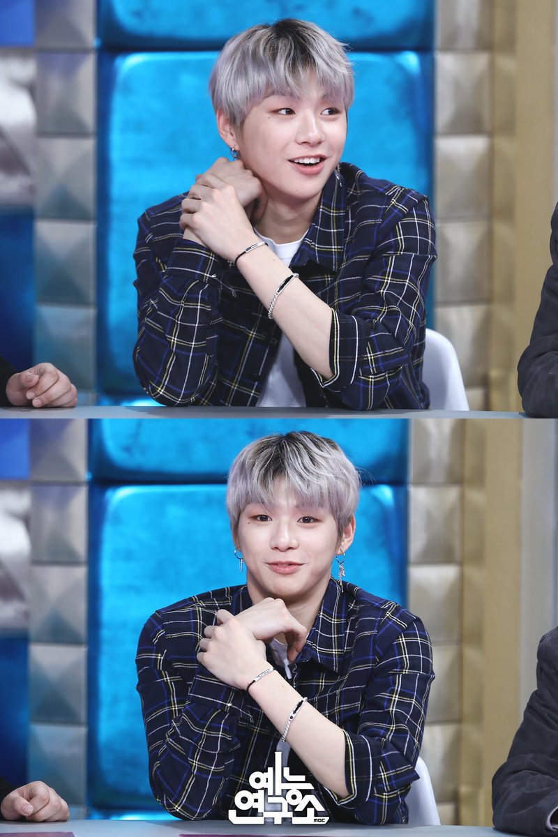 MBC_entertain's tweet photo. 녤 멈무 눈 밑 점이 챠밍 포인트지.･‿･ღ
#라디오스타 오늘 밤 11시 10분
#강다니엘 #워너원 @WannaOne_twt https://t.co/UlngY7x4Yg