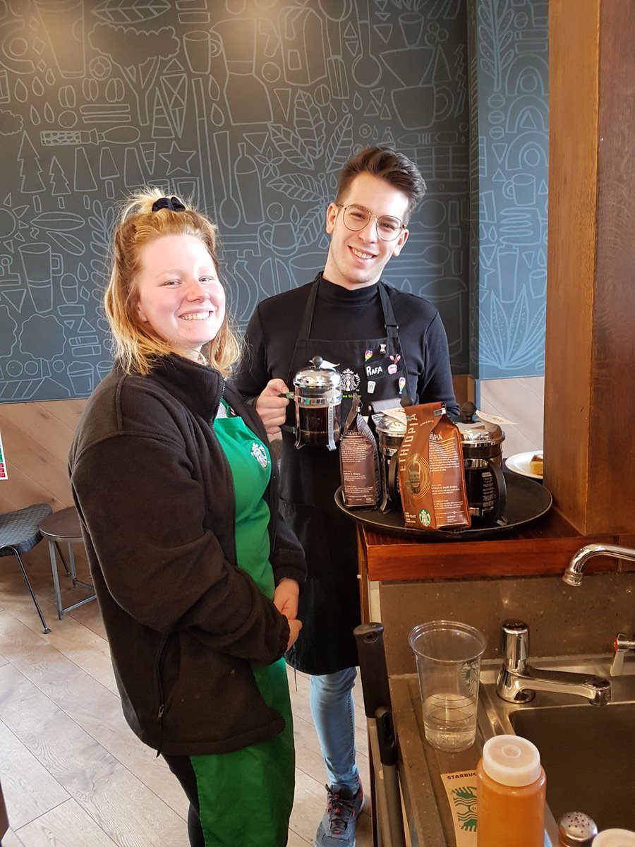 SbuxHopton's tweet photo. #challenge3aday @SbuxLondon https://t.co/Jpg2lnbrmc