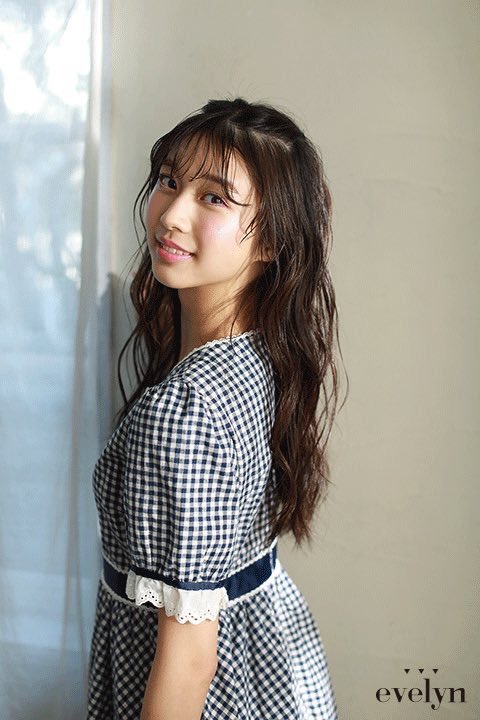 Evelyn Evelyn 近鉄パッセ 牧野真莉愛さん着用op お袖がパフ袖になっており コットン素材の春夏にぴったりな ギンガムチェックのワンピース Re Nv Bkの3色展開です S Mサイズもご用意ございます 是非店頭にてご覧ください 7 900 Tax Staff