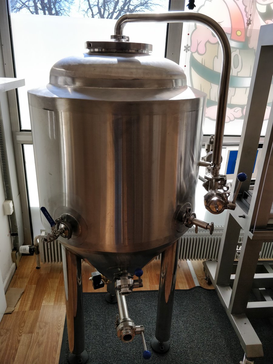 Been shopping - 1 BBL Unitank to match out (soon to arrive) @BlichBeerGeek 1 BBL Pilot Sytem. #CraftBeer #christiania #CantWait
