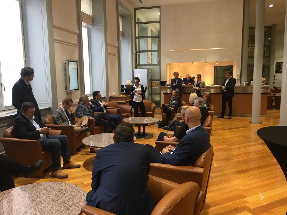 Tweede stagedag voor de Voka CEO’s achter de schermen van het <a href="/vlaparl/">Vlaams Parlement</a> <a href="/vokavzw/">Voka - Vlaams netwerk van ondernemingen</a>