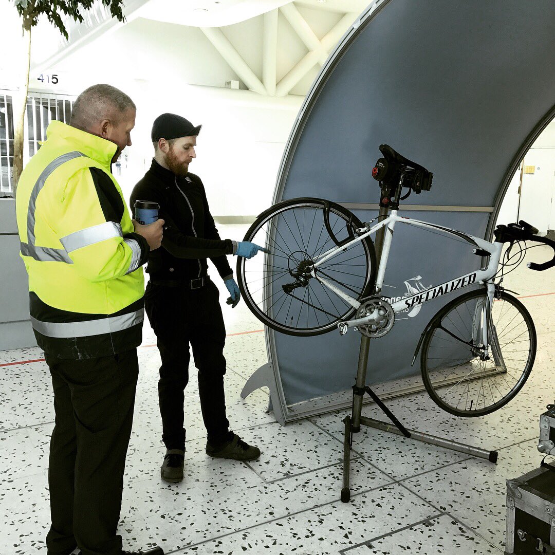 ACMPlatform's tweet photo. Busy start to the morning at our #cyclesurgery with Dr. Bike @AirportCityUK 🚴🏿 thanks @OfficialTfGM for organising @revolveMCR to attend! https://t.co/KyTbasueof