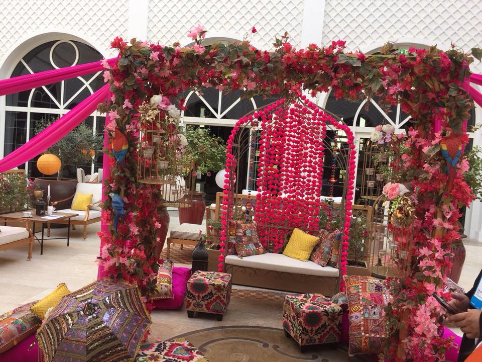 marriageuana's tweet photo. Beautiful &amp; Vibrant Mehendi &amp; Hi Tea in all its grandeur in Dubai!

#DubaiGWE #WeddingProfs #DubaiWedding #Weddings #Celebrateanything #Happinessworld https://t.co/kwui60rO4M
