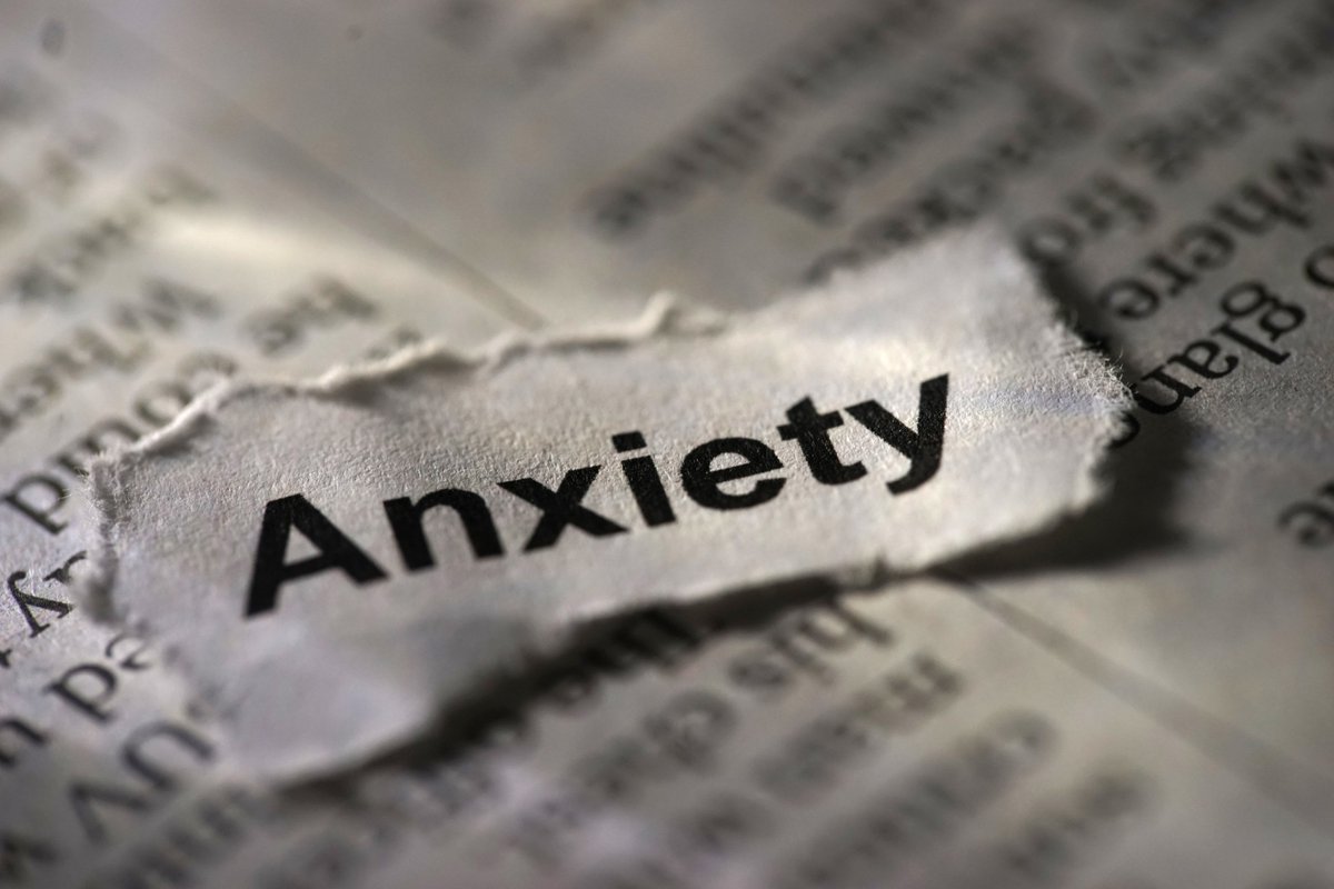 #Anxiety is a natural human response when we feel worried or perceive that we’re under threat. Most people feel anxious at times, but it can become a #mentalhealth problem if it affects your ability to go about your everyday life. Find out more: bit.ly/2u60jla