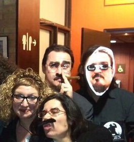 Bernardamus's tweet photo. Conversando con @nUvegante me encontrè en un hilo antiguo de chat una foto inquietante de la transfiguración de @eldesastre 😂 #VCSM https://t.co/6boZ7wJ25z